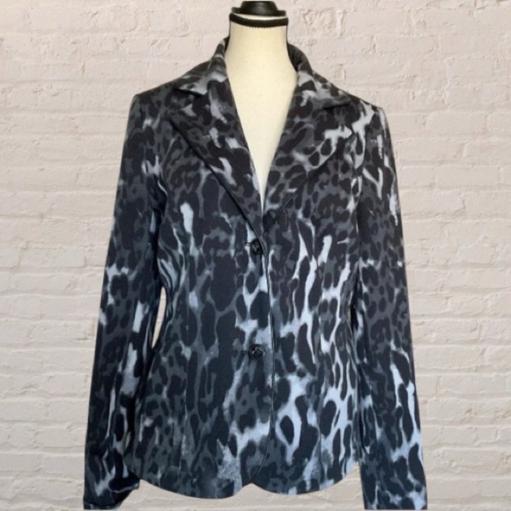 Guillame grey and Black Animal Print Blazer Size S